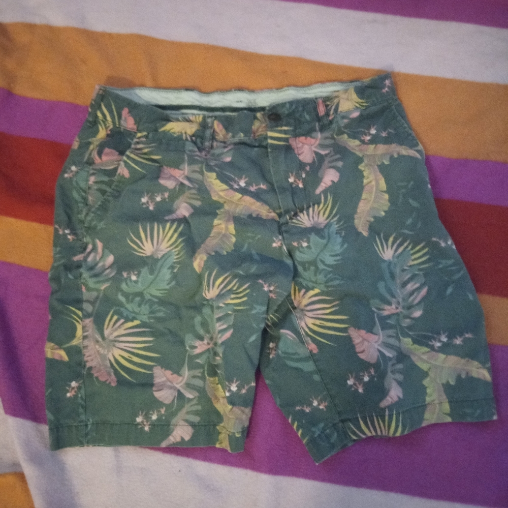 Flower shorts